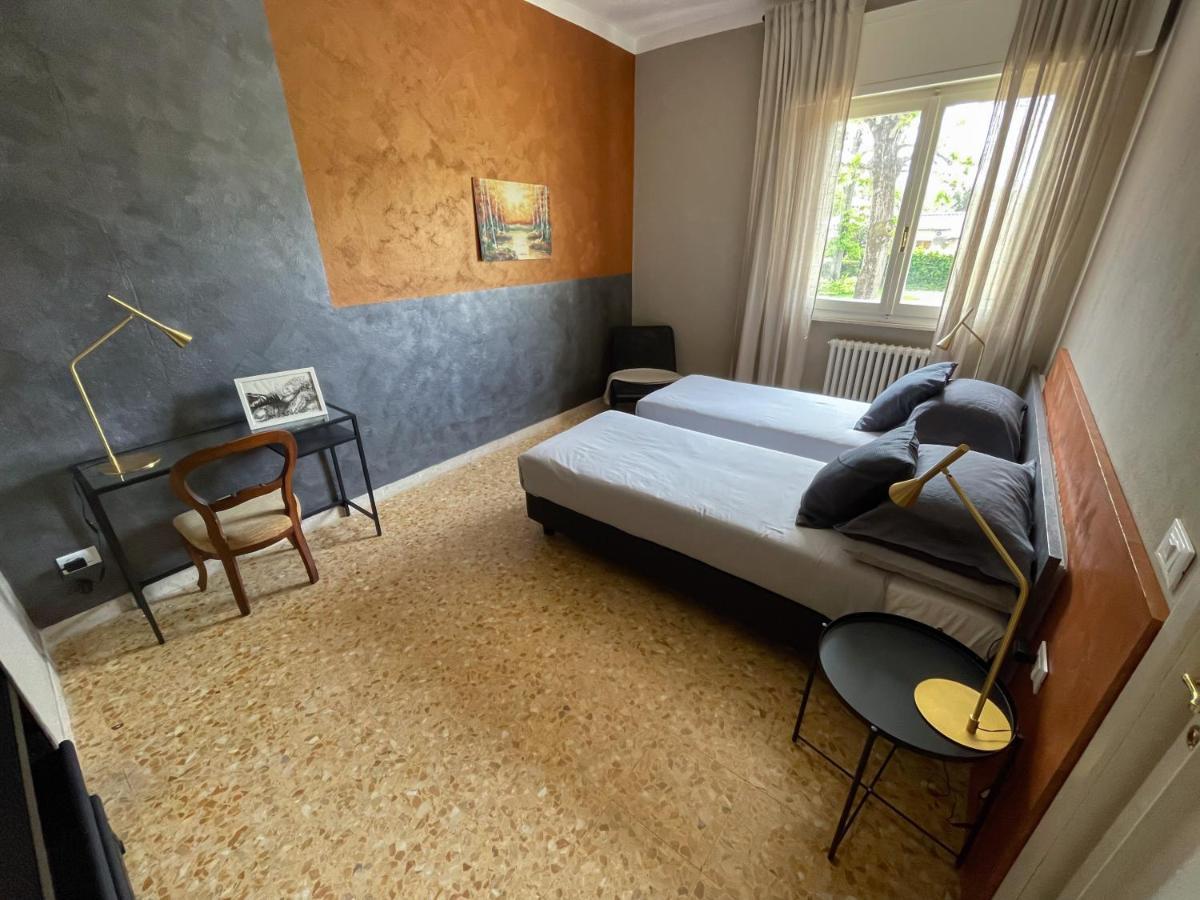 Appartamento In Villa A Tirrenia, Eleganza E Comfort A Pochi Passi Dal Mare Піза Екстер'єр фото
